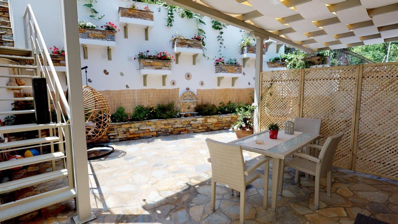 Studios Yalos Хорефто Екстериор снимка
