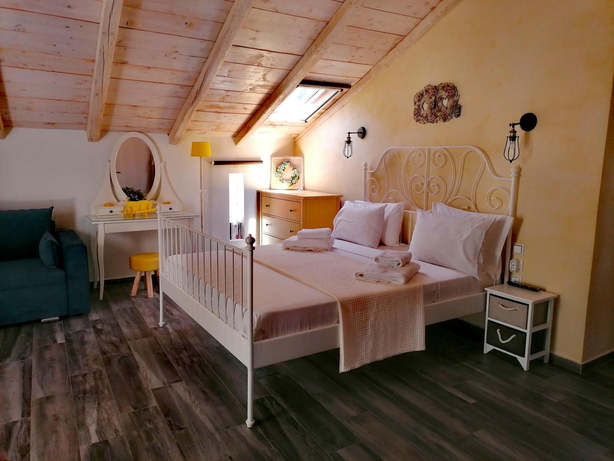 Studios Yalos Хорефто Екстериор снимка