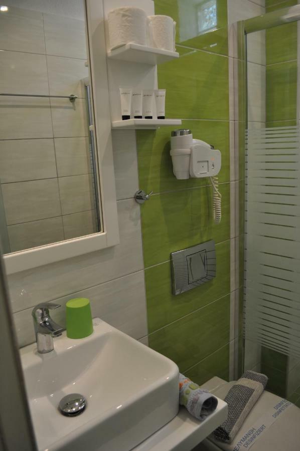 Studios Yalos Хорефто Екстериор снимка