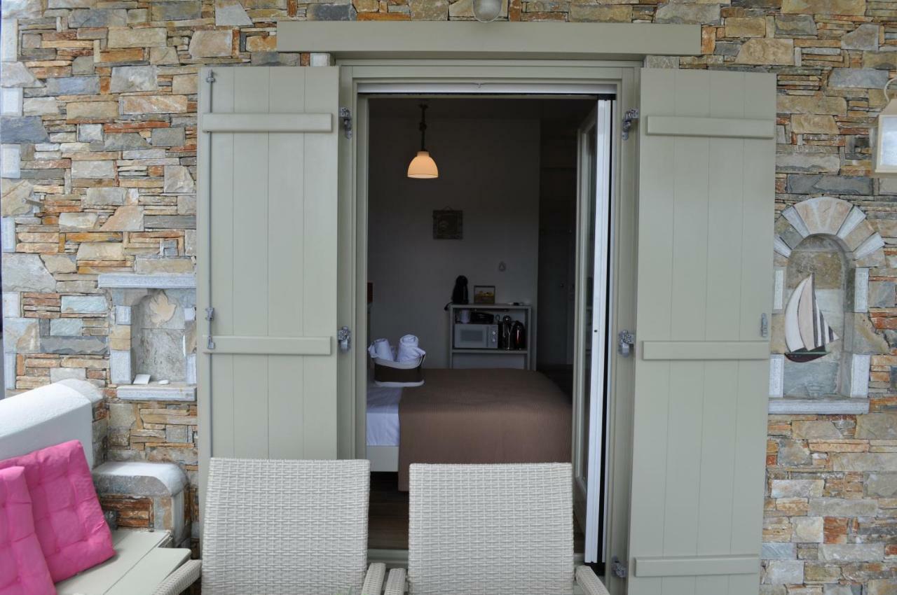 Studios Yalos Хорефто Екстериор снимка