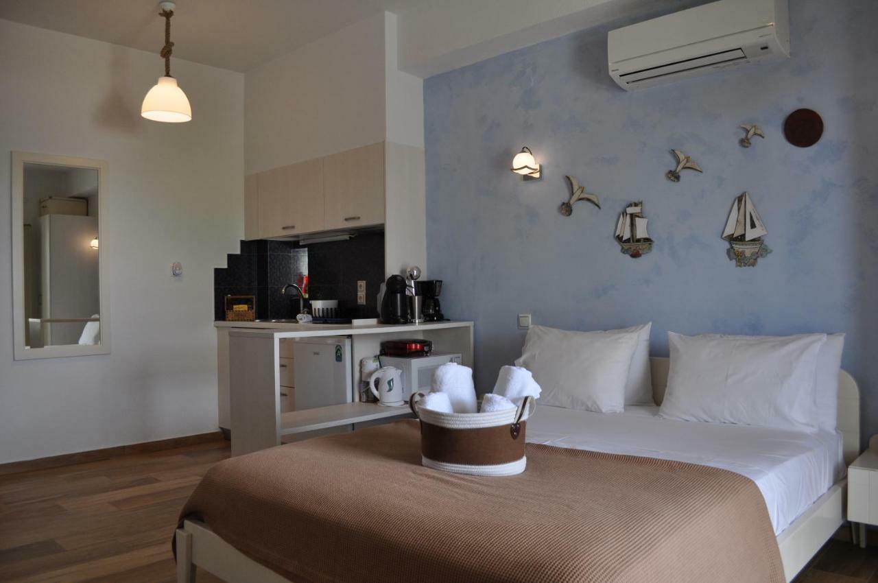 Studios Yalos Хорефто Екстериор снимка