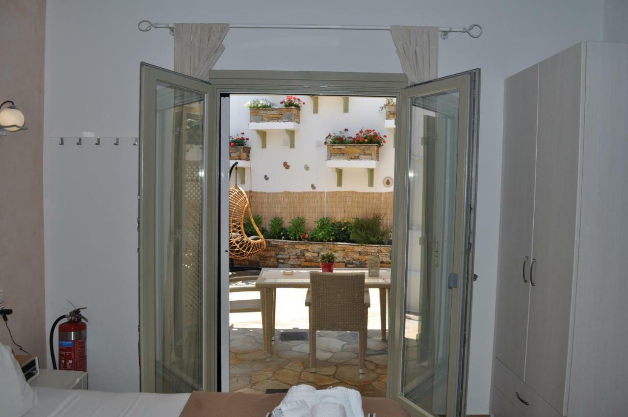 Studios Yalos Хорефто Екстериор снимка